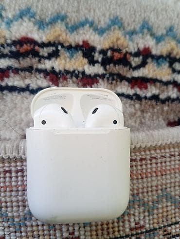 xiaomi buds 5 pro: Беспроводные наушники Apple AirPods (1‑е/2‑е поколение) с зарядным — 1