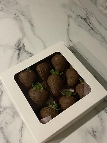 продам яблоко: Скидка на Клубнику в шоколаде — подарочный набор — 2