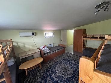 общежитие для студентов: 90 м² — 10