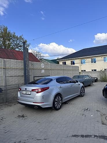 Продажа авто: Kia K5: 2010 г., 2 л, Автомат, Бензин, Седан — 5