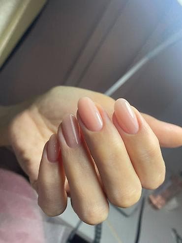 гелем: Выравнивание, Дизайн, Наращивание ногтей, Маникюр, Педикюр, Услуги подолога, С выездом на дом, Консультация, Одноразовые расходные материалы — 3