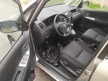 corolla: Toyota Corolla Verso: 2003 г., 1.8 л, Автомат, Бензин, Лимузин — 5
