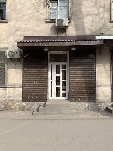 квартира 1 этаж: Аренда помещения на первом этаже с отдельным входом с улицы — 1