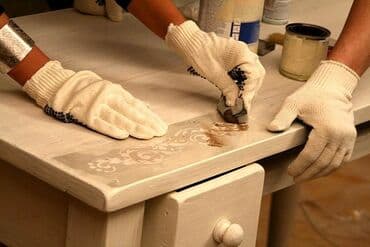 ищу работу в пекарне: Требуется Мебельщик: Покраска мебели, 1-2 года опыта — 1