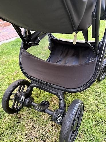 Игрушки: Коляска, цвет - Серебристый, Б/у — 6