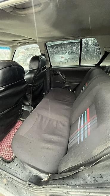 masda demio: Volkswagen Golf: 1993 г., 1.8 л, Механика, Бензин, Хэтчбэк — 4