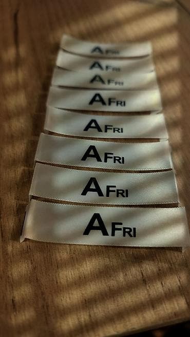 заказ футболок с надписью: Шелкография, Высокоточная печать, | Пакеты, Футболки, Этикетки — 2