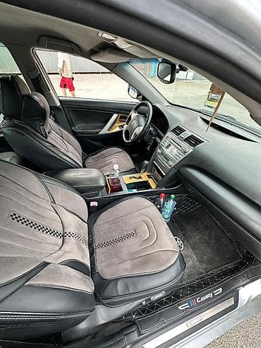таёт: Toyota Camry: 2007 г., 2.4 л, Автомат, Бензин, Седан — 8