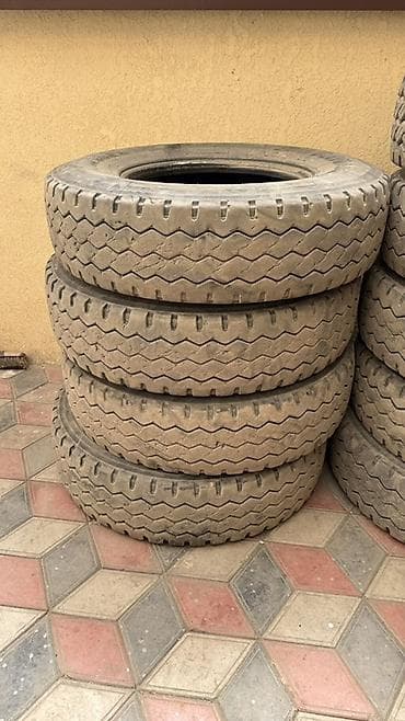 mini v: Шины 315 / 80 / R 22,5, Б/у, Комплект, Грузовики/Автобусы, ADVANCE — 1