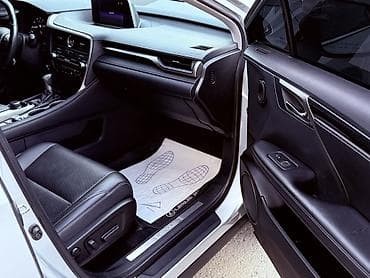 Lexus RX: 2018 г., 3.5 л, Автомат, Бензин, Кроссовер — 8