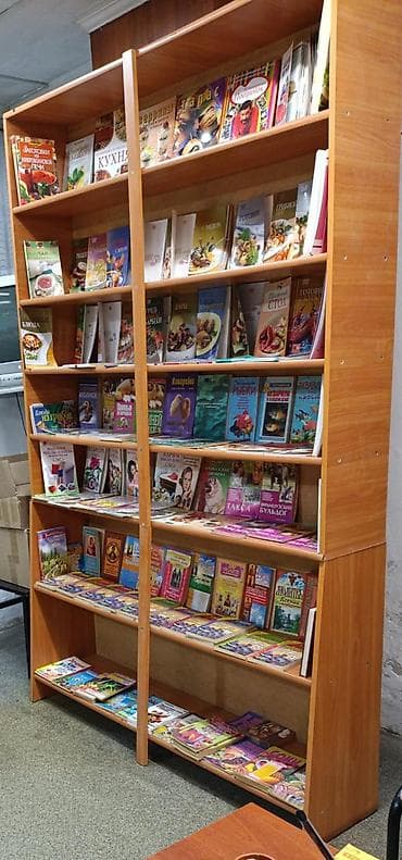 буклеты: Книжная полка, Б/у, ЛДСП, Напольная, Самовывоз — 1
