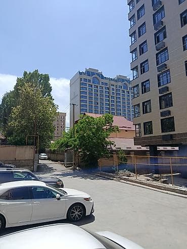 зал волейбол: Открытая парковка во дворе жилого комплекса. - Тип: наземная — 1