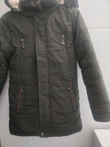 джинсы голубые: Продаю куртку для подростка. Размер 42-44 . Цвет хаки. Зимняя, очень — 1