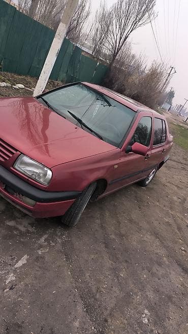 машина б у: Volkswagen Vento: 1997 г., 1.8 л, Механика, Бензин, Седан — 2