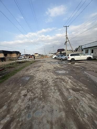 недостроенный дом: 4 соток, Для строительства, Красная книга — 9