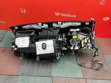 philips xenium w7555: Торпедо Kia 2018 г., Б/у, Оригинал — 7