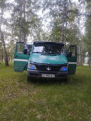 Коммерческий транспорт: Легкий грузовик, Mercedes-Benz, Стандарт, Б/у — 3