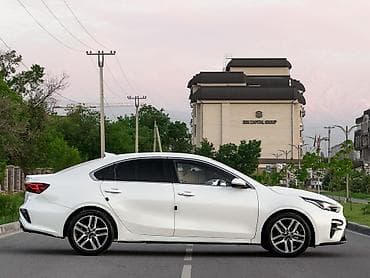 ceed: Kia K3: 2020 г., 1.6 л, Автомат, Бензин, Седан — 8