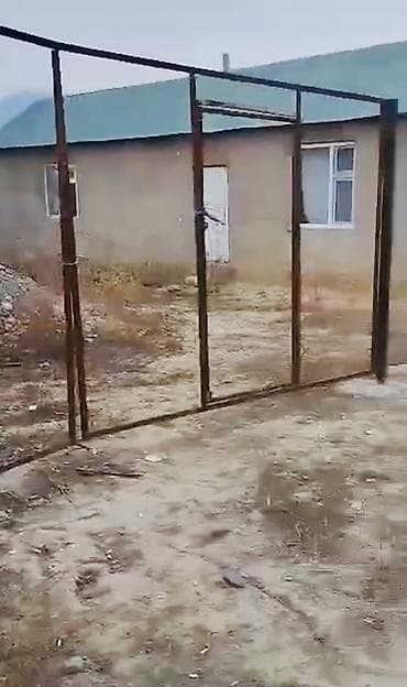 футбольные вещи: Шашылыңыз! Токтогул районунда жер тилке сатылат! Үстүндө жашоого — 1