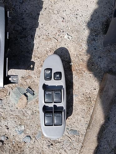 с 500: Обшивка стоек Nissan Оригинал — 3