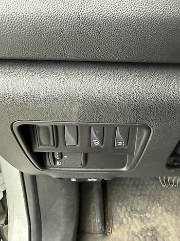 Renault QM6: 2019 г., 2 л, Автомат, Газ, Кроссовер — 8
