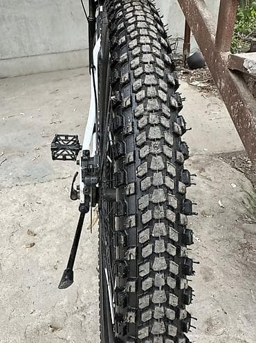 покрышка: Горный велосипед, Рама L (172 - 185 см), Алюминий, Б/у — 3