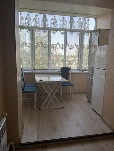 кв в мкр: 2 комнаты, 53 м², 4 этаж — 3