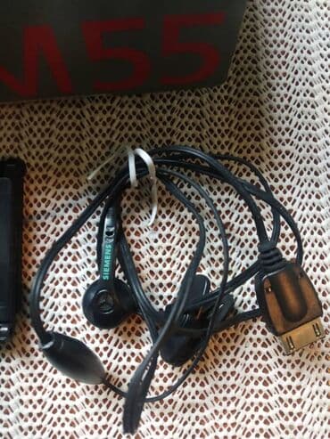 бокс для телефонов: Корпус новый на кнопочный телефон Siemens M55,гарнитура новая, коробка — 2