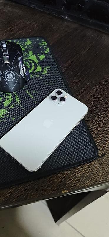 нето ю про: IPhone 11 Pro, Б/у, 256 ГБ, Серебристый, 100 % — 1