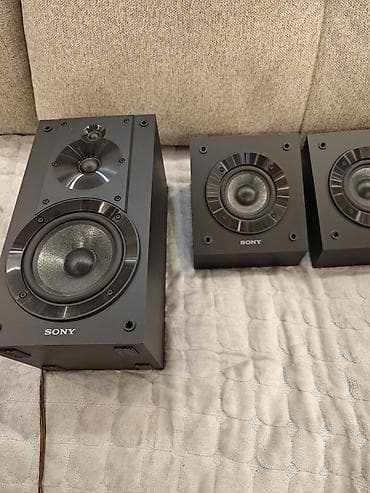sony sp3: Комплект акустики SONY. Состав: - Пара напольных/полочных колонок — 3