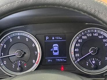 step 2: Hyundai Sonata: 2019 г., 2 л, Автомат, Бензин, Седан — 10