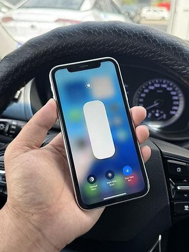 iphone xr 10: IPhone Xr, Б/у, 64 ГБ, Белый, Защитное стекло, Чехол, 100 % — 2