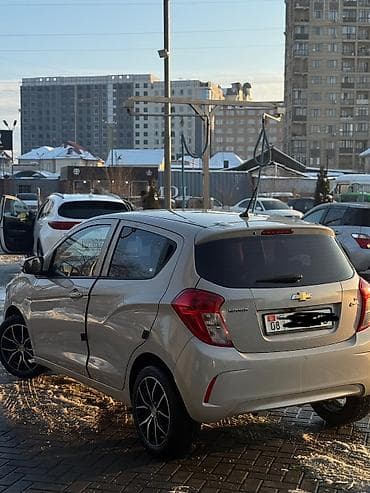 matiz spark: Chevrolet Spark: 2017 г., 1 л, Автомат, Бензин, Хэтчбэк — 7