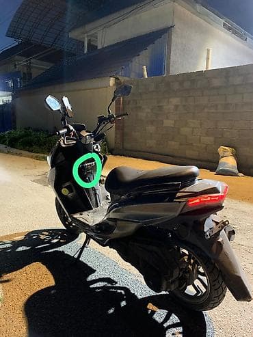 скутер на выкуп: Писать или звонить только реальный клиент!!! продаю макси вложение — 2