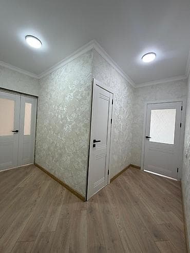 фламинго: 1 комната, 44 м², 106 серия, Киргизия 1 106 серия, 2 этаж, Свежий ремонт — 3