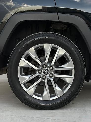 ravon jentra: Toyota RAV4: 2019 г., 2.5 л, Автомат, Бензин, Кроссовер — 7