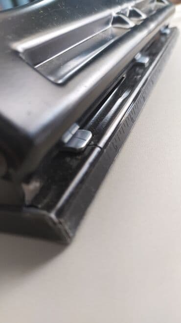 оборудование для резки бумаги а4 цена: Дырокол 3х дырочный для А4. 
размер можно регулировать — 3