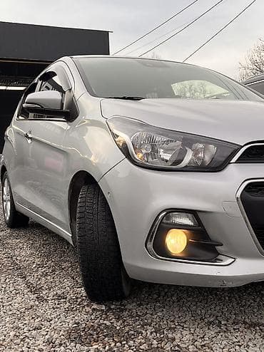 matiz 2013: Chevrolet Spark: 2018 г., 0.1 л, Автомат, Бензин, Хэтчбэк — 3