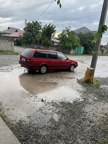 Volkswagen Passat Variant: 1991 г., 1.8 л, Механика, Бензин, Универсал