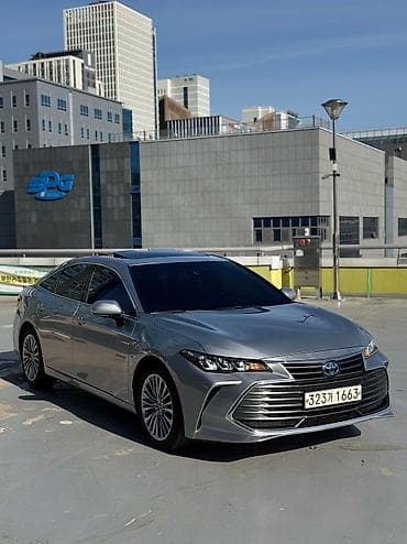 реалии: Toyota Avalon: 2020 г., 2.5 л, Вариатор, Гибрид, Седан — 1