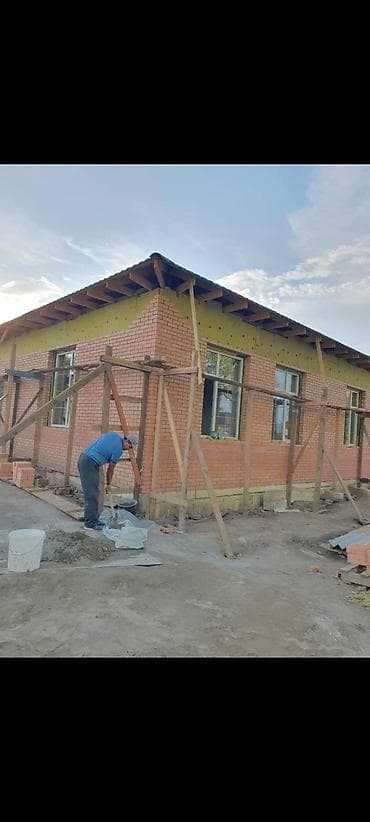 Другие стройуслуги: Делаем крышу,фундамент и кирпич.есть бригада — 2