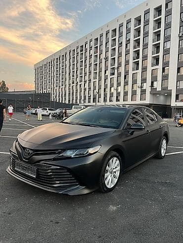 Toyota Camry: 2019 г., 2.5 л, Автомат, Бензин, Седан — 3