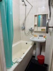 продаю или меняю на автомат: 2 комнаты, Агентство недвижимости, Без подселения, С мебелью полностью, С мебелью частично — 10