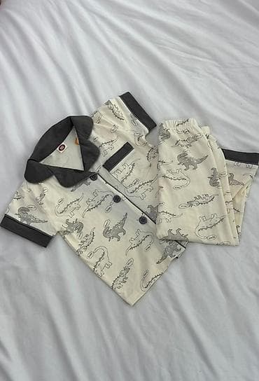 Комплект, цвет - Серый, Новый — 1