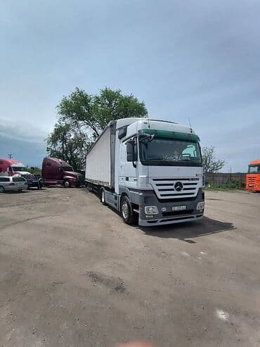 атего 818: Тягач, Mercedes-Benz, 2008 г., Шторный — 6