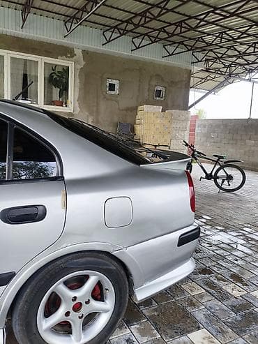 mitsubishi eclips: Mitsubishi Carisma: 2002 г., 1.8 л, Ручные, Бензин, Седан — 9