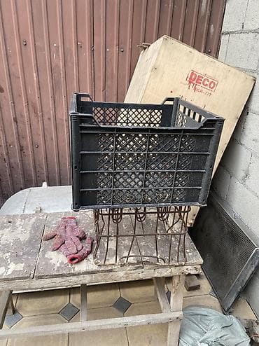 ящике: Пластиковый Ящик, Б/у — 2