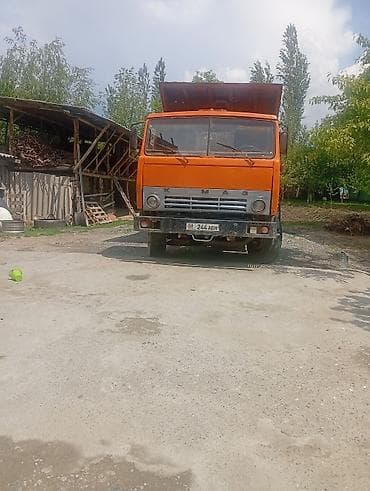 огненный шар: КамАЗ самосвал, оранжевый, 6x4. Основные характеристики: - — 3