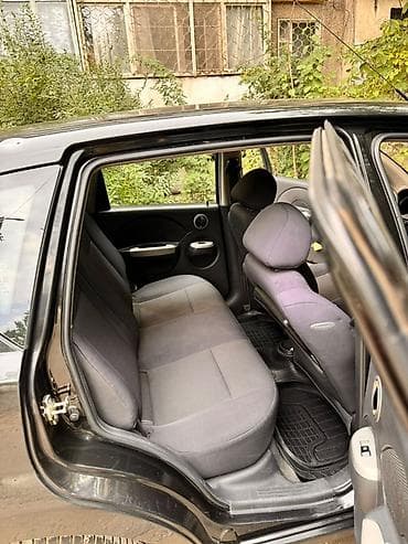 Продажа авто: Chevrolet Kalos: 2008 г., 1.4 л, Автомат, Бензин, Хэтчбэк — 5