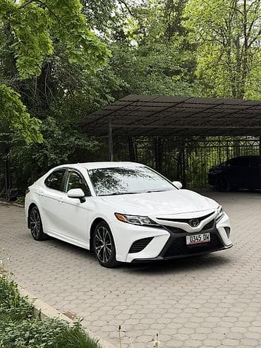 бампер таета виш: Toyota Camry: 2019 г., 2.5 л, Автомат, Бензин, Седан — 3